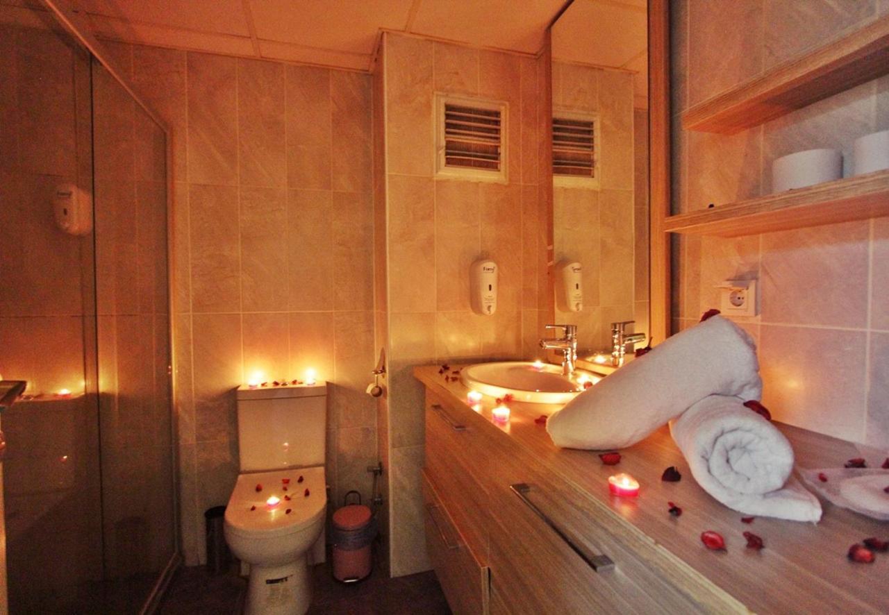 Red House Vip Apartmant Suites Istanbul Exterior foto