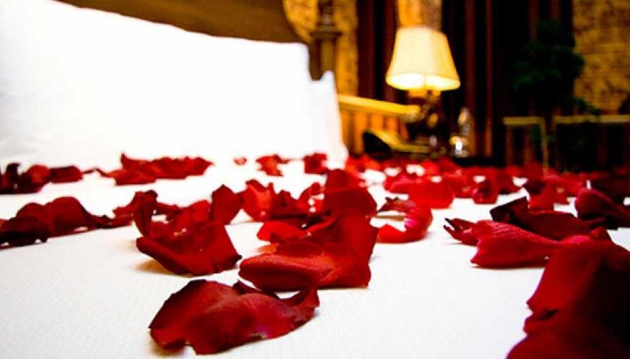 Red House Vip Apartmant Suites Istanbul Exterior foto